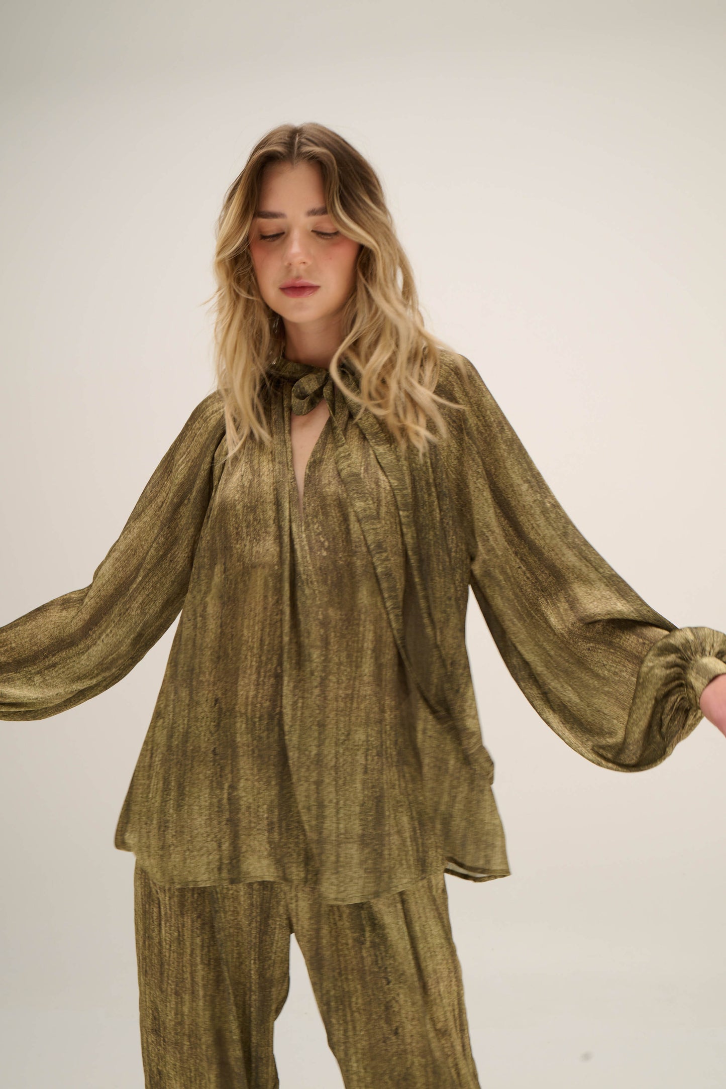 Tie Blouse - Lima Bambú